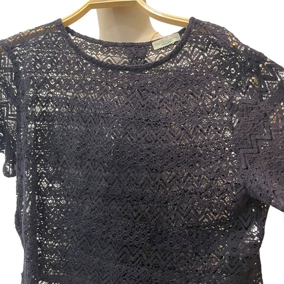 Earth Tops - Lace Crochet Short Sleeve Blouse – Charcoal Gray